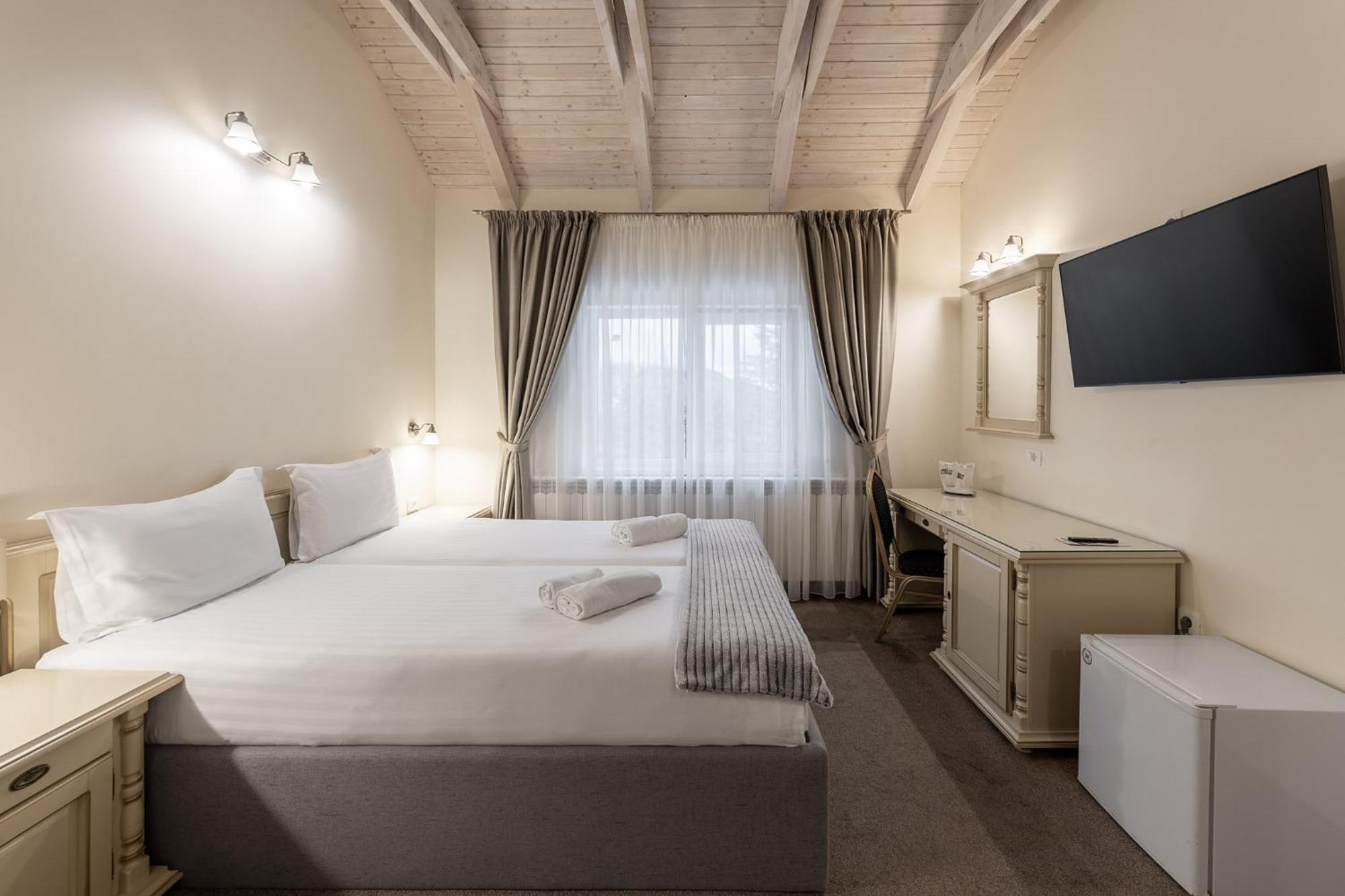 Hotel Genesis By Eden Predeal Zewnętrze zdjęcie