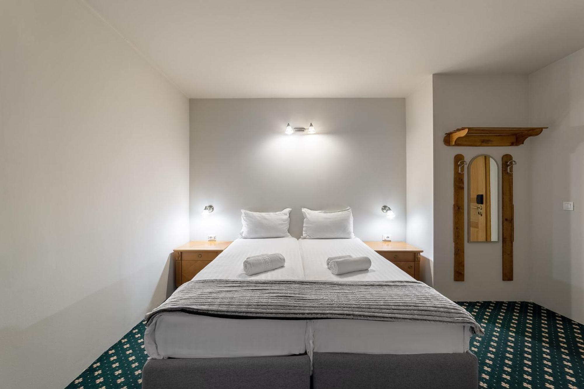 Hotel Genesis By Eden Predeal Zewnętrze zdjęcie