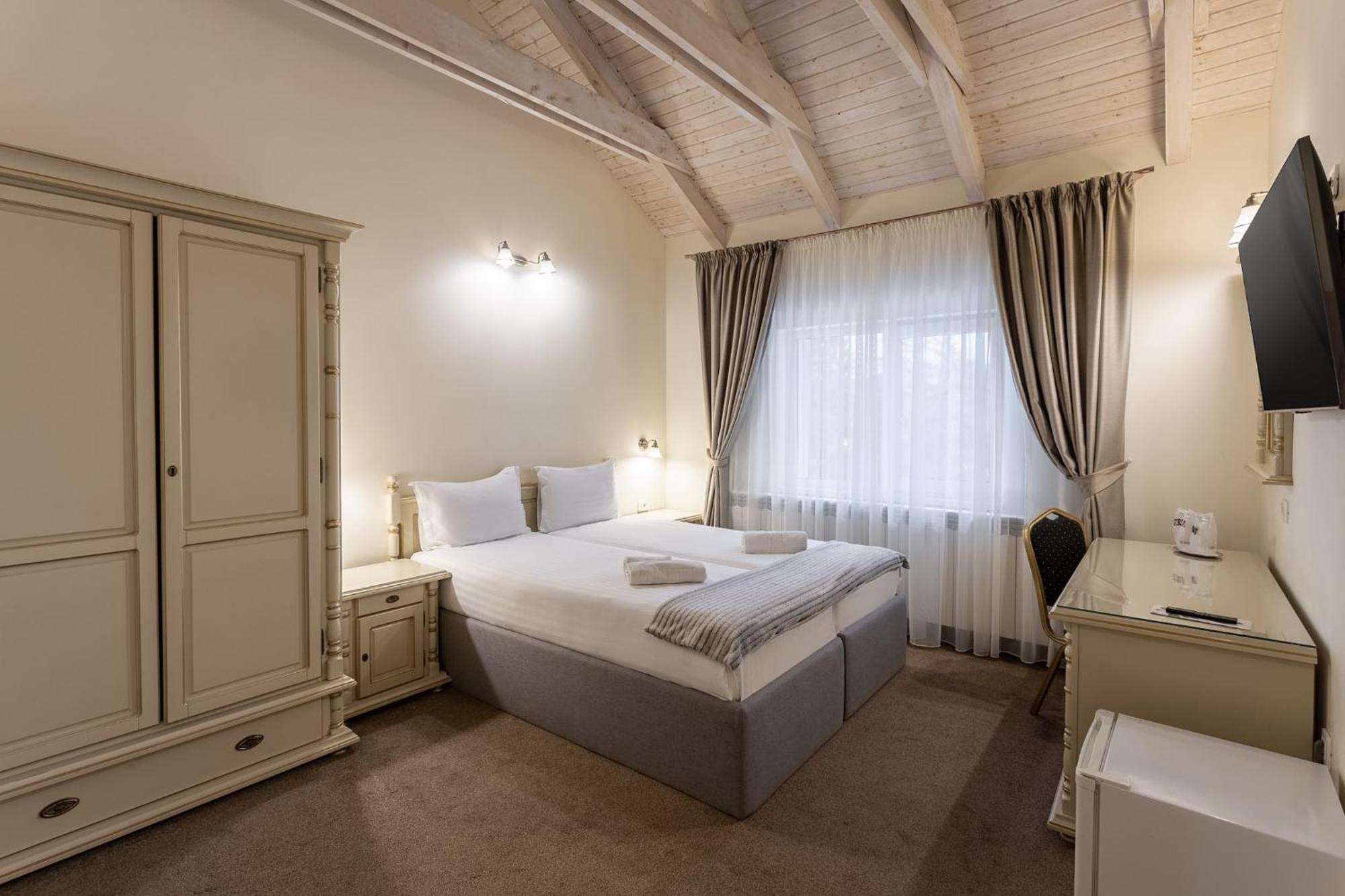 Hotel Genesis By Eden Predeal Zewnętrze zdjęcie