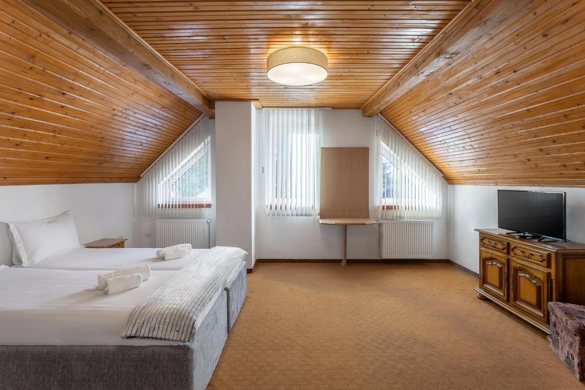 Hotel Genesis By Eden Predeal Zewnętrze zdjęcie